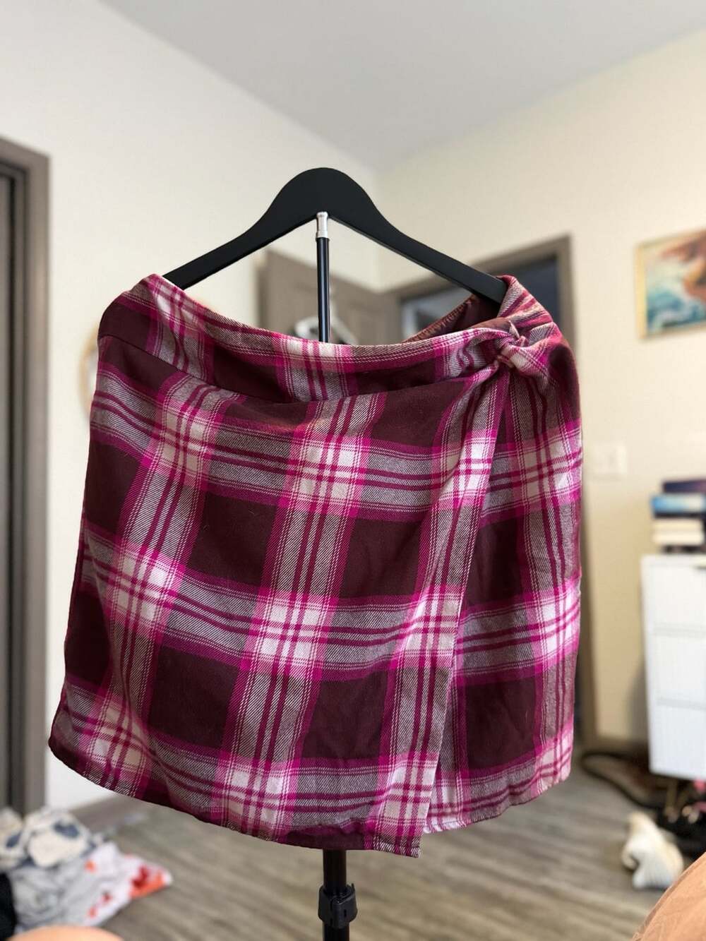 LOFT Plaid Twist Sarong Mini Skirt Size 16 Burgundy Pink